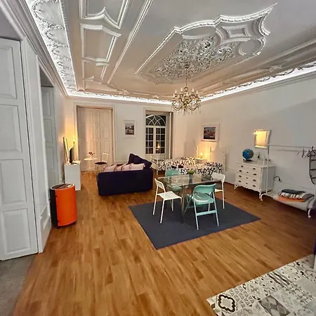 Blue Aliados - Historic Center Apartament *